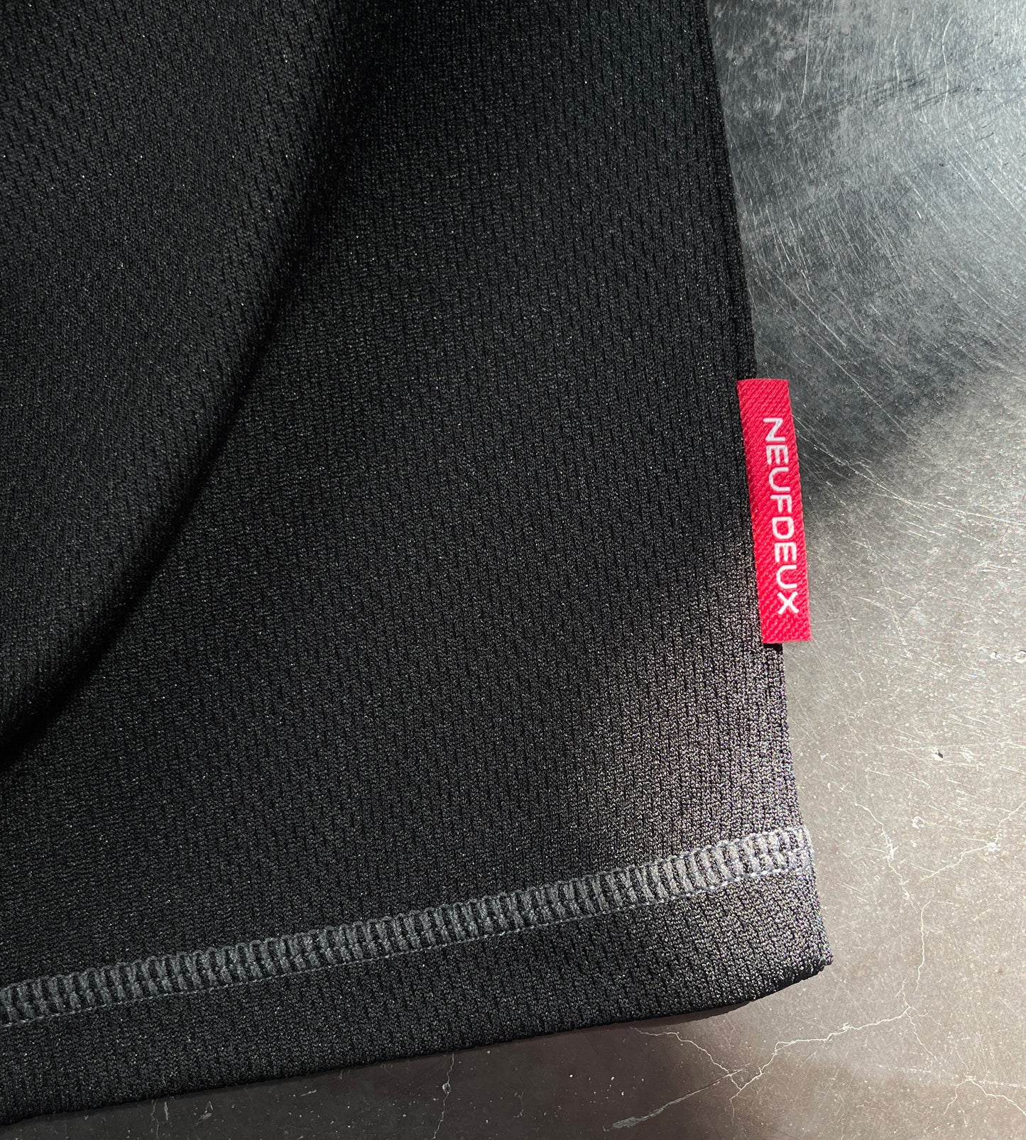 9² Ventilation Tee - Black