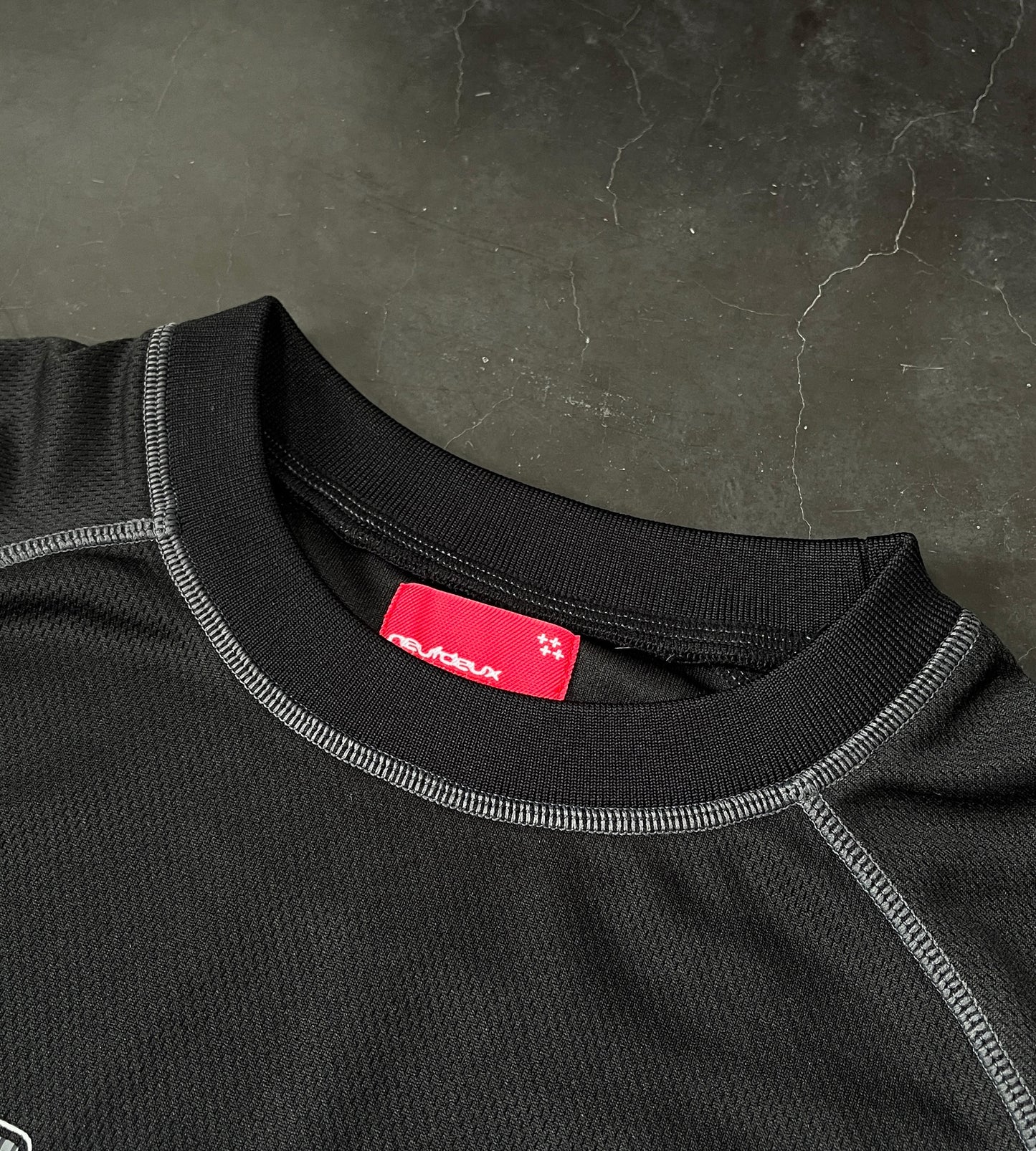 9² Ventilation Tee - Black