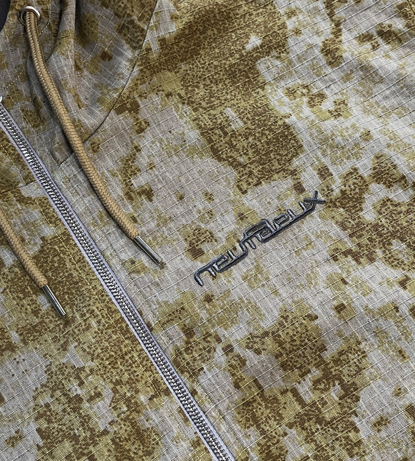 Badland Camo Reversible Hoodie/Jacket - Charcoal