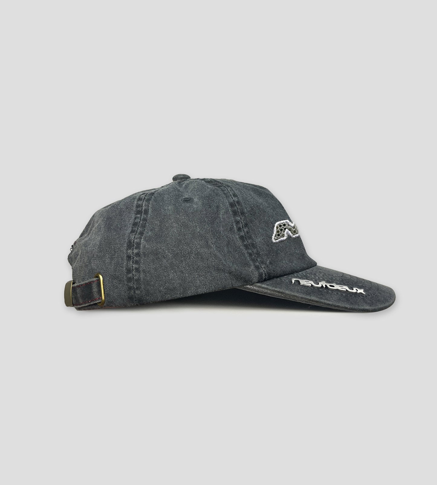Pinned Visor Cap - Black/White